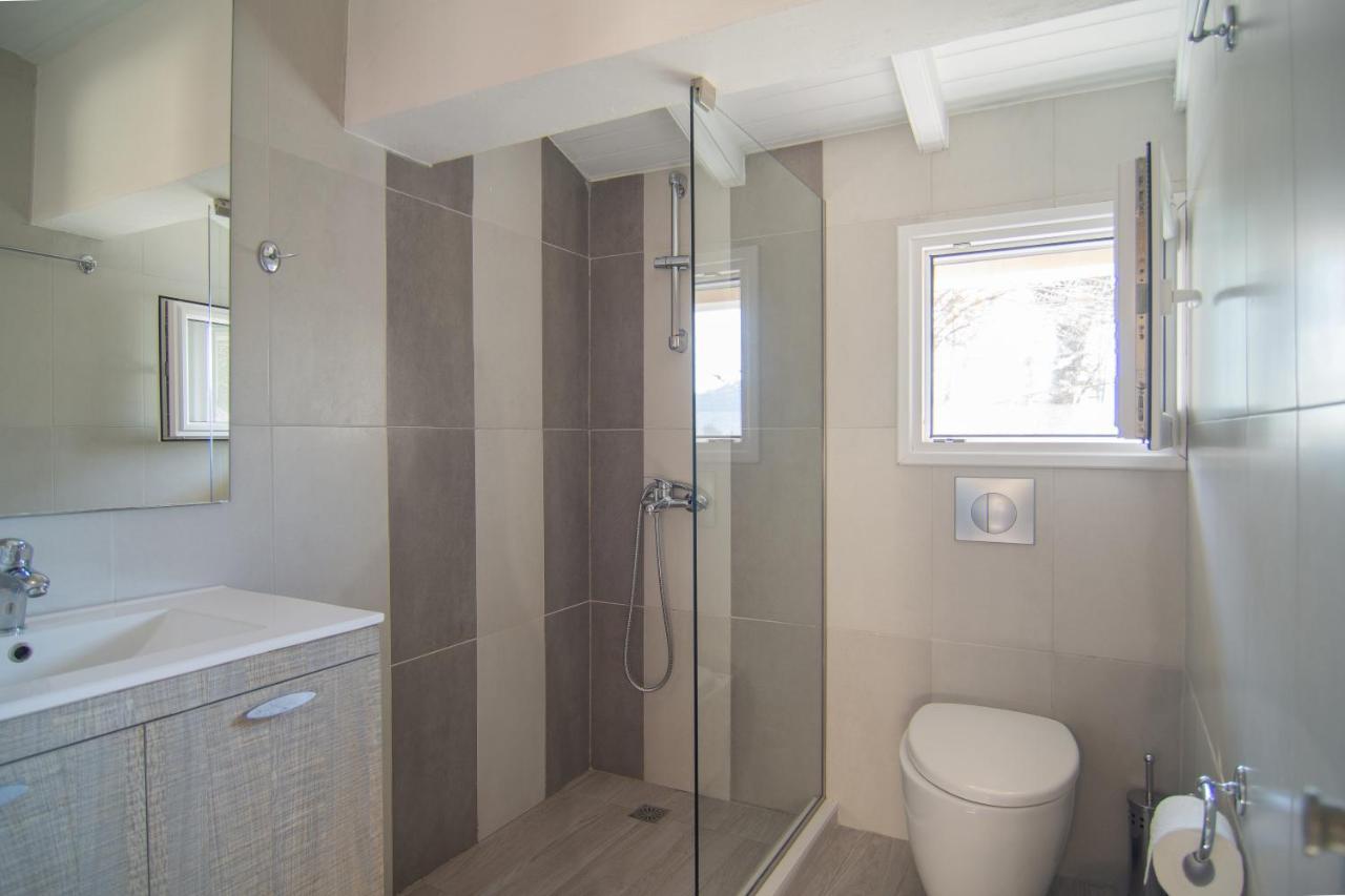 Villa Theodora View Apartments Thalia Agios Georgios Pagon Dış mekan fotoğraf