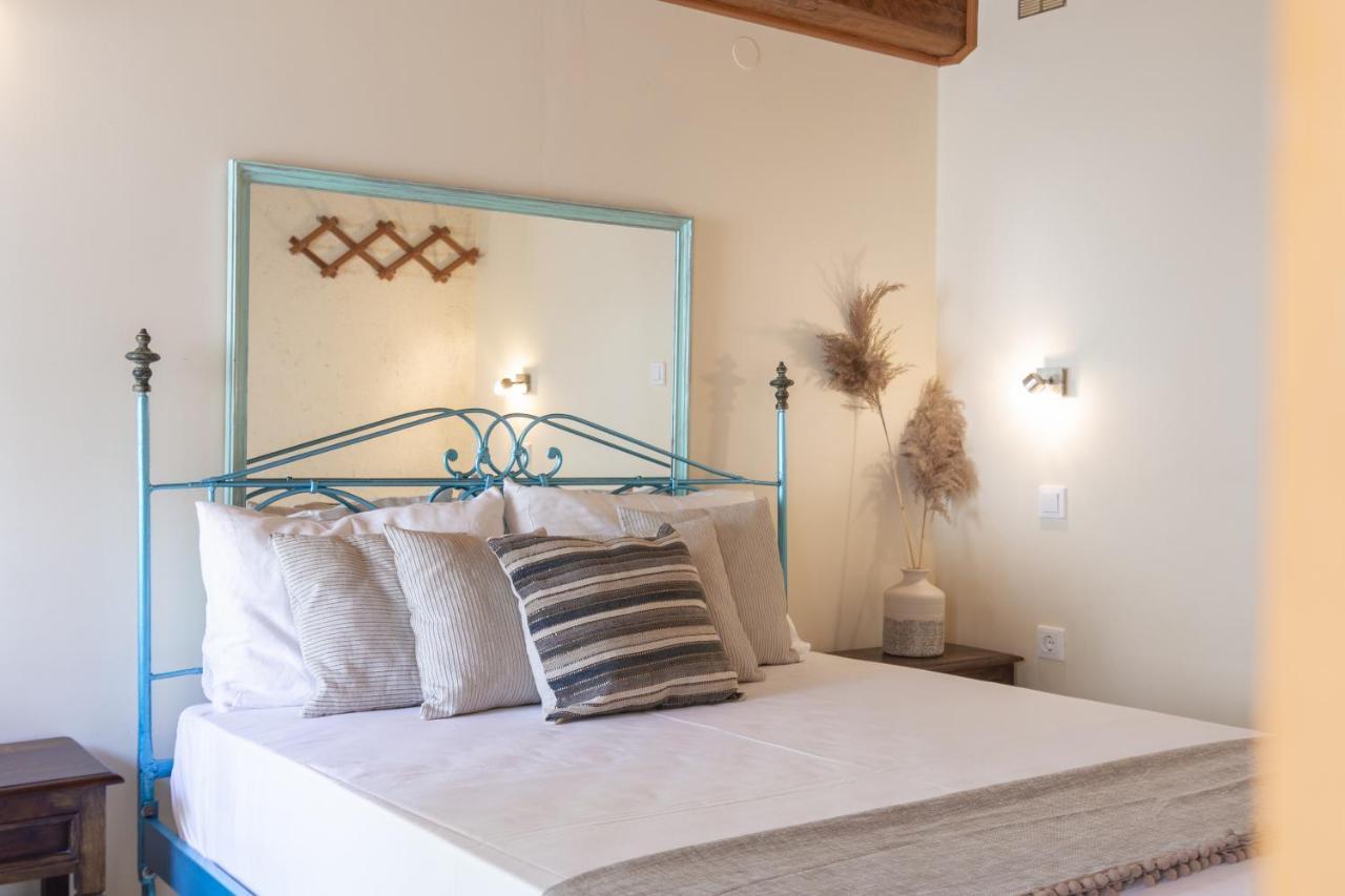 Villa Theodora View Apartments Thalia Agios Georgios Pagon Dış mekan fotoğraf
