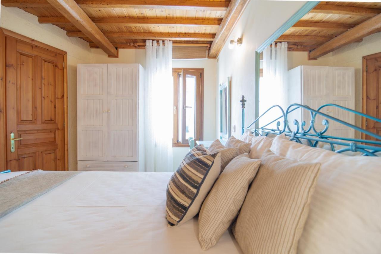 Villa Theodora View Apartments Thalia Agios Georgios Pagon Dış mekan fotoğraf