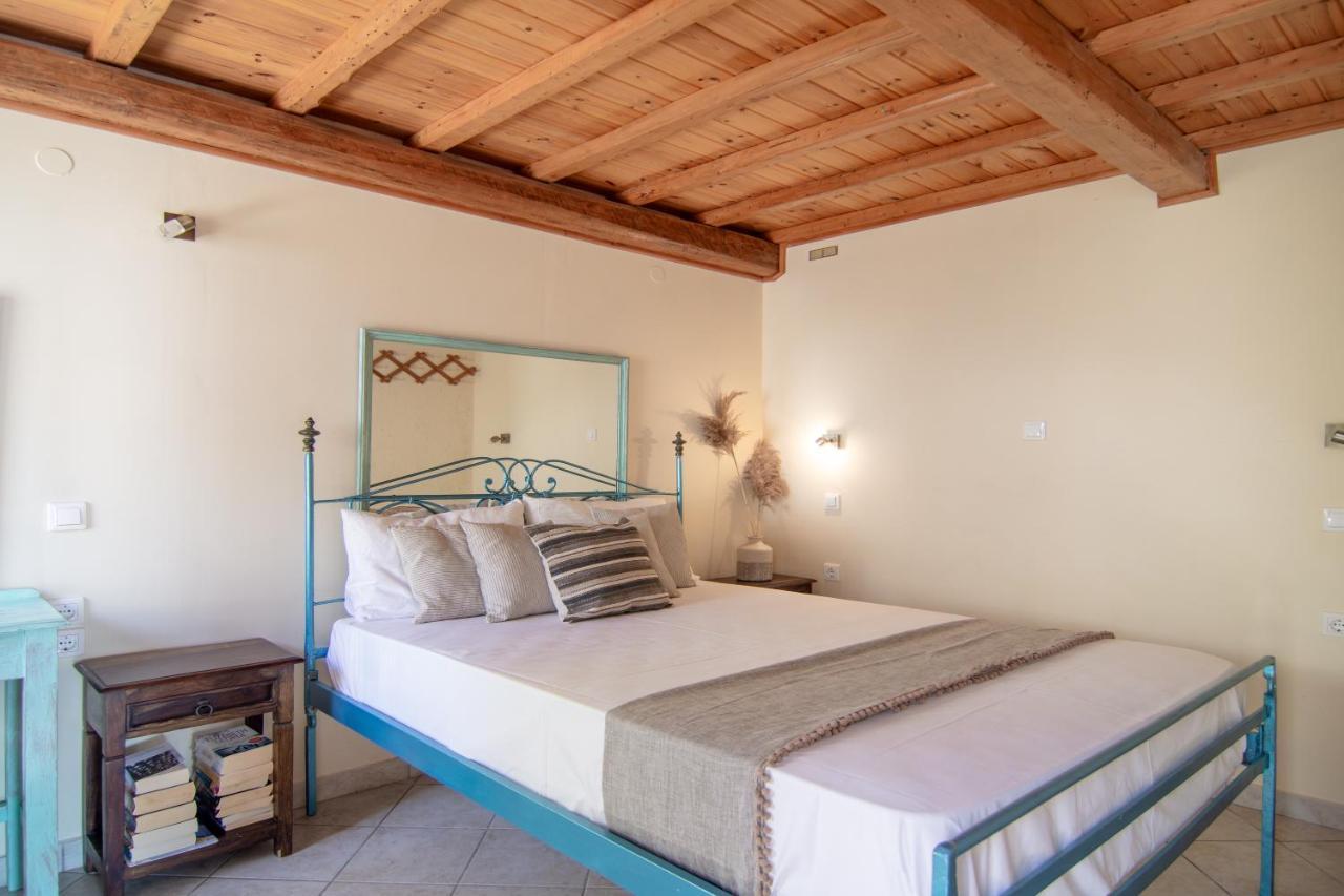 Villa Theodora View Apartments Thalia Agios Georgios Pagon Dış mekan fotoğraf