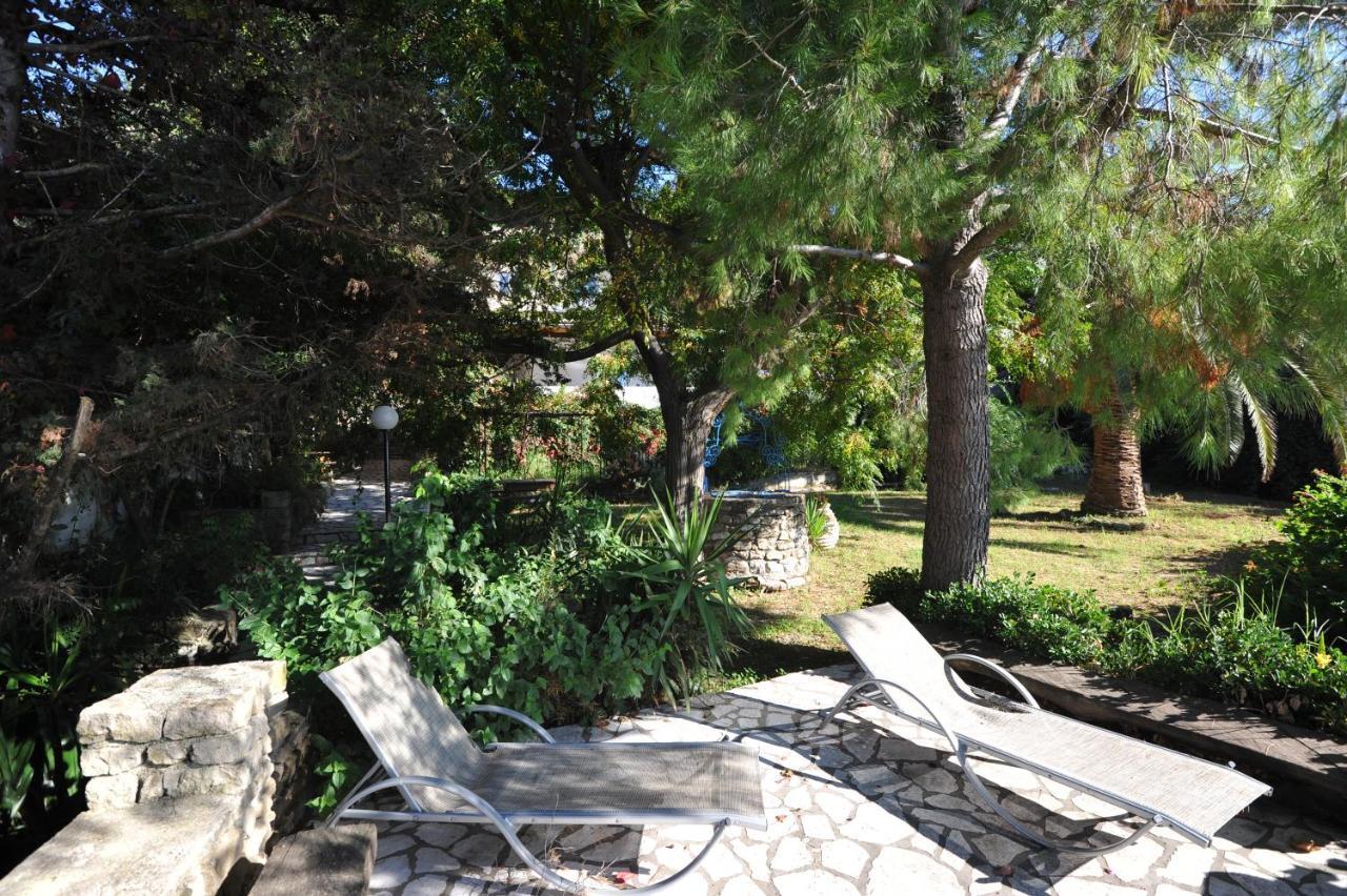 Villa Theodora View Apartments Thalia Agios Georgios Pagon Dış mekan fotoğraf